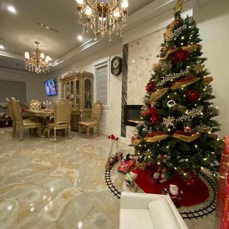 Milano Luxury Suite Ванкувър Екстериор снимка